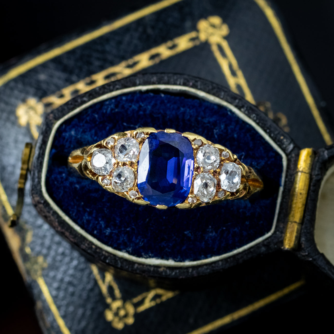 Antique Edwardian Sapphire Diamond Ring 1.3ct Blue Sapphire Dated 1903 Secondary image