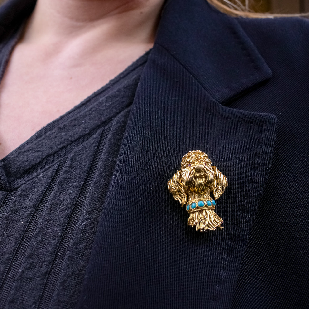 Vintage Poodle Dog Brooch 18ct Gold Turquoise Collar Ruby Eyes Secondary image