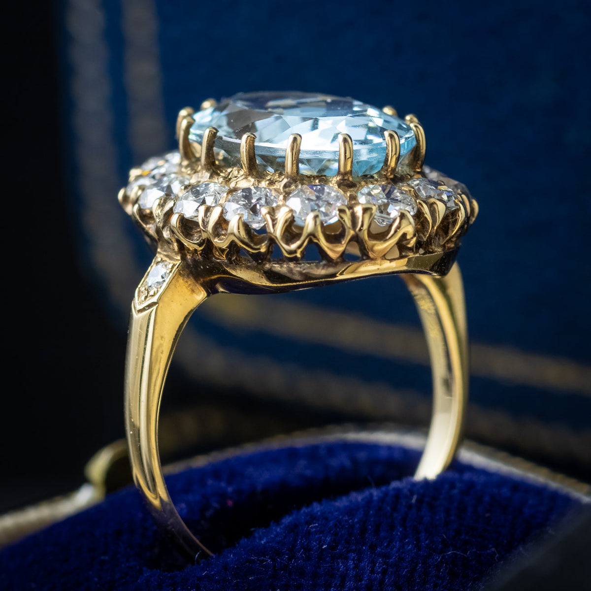 Vintage Aquamarine Diamond Cluster Ring 5.5ct Aqua