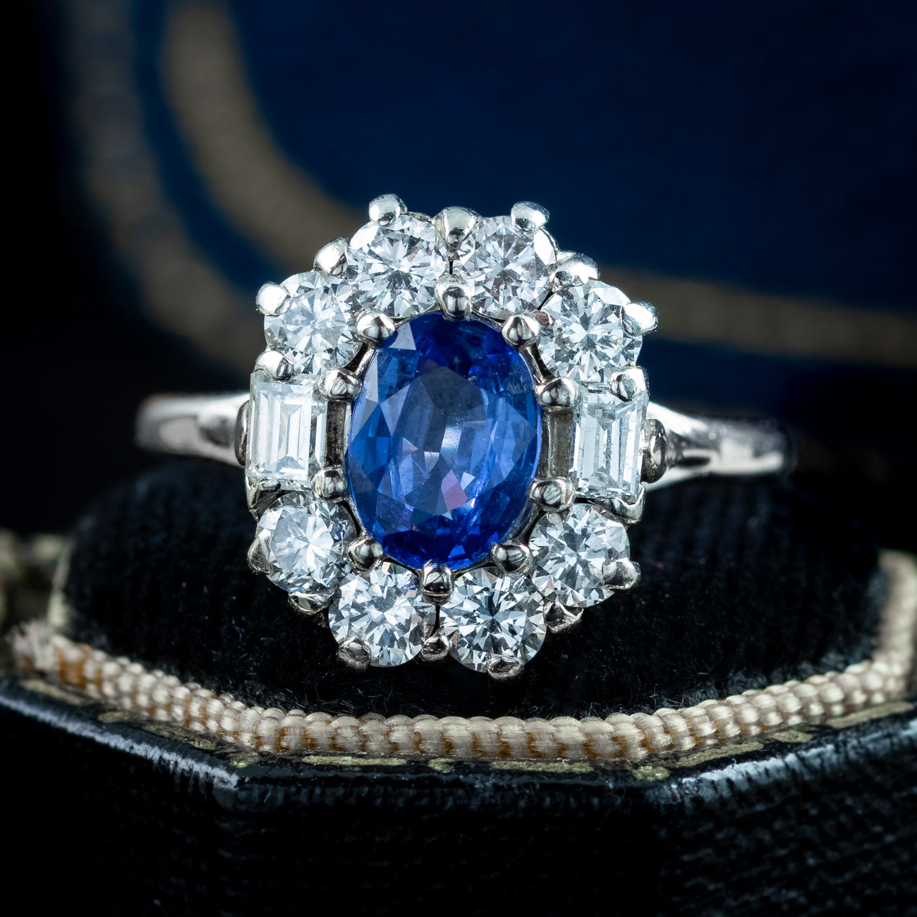 Vintage Sapphire Diamond Cluster Ring 0.80ct Blue Sapphire