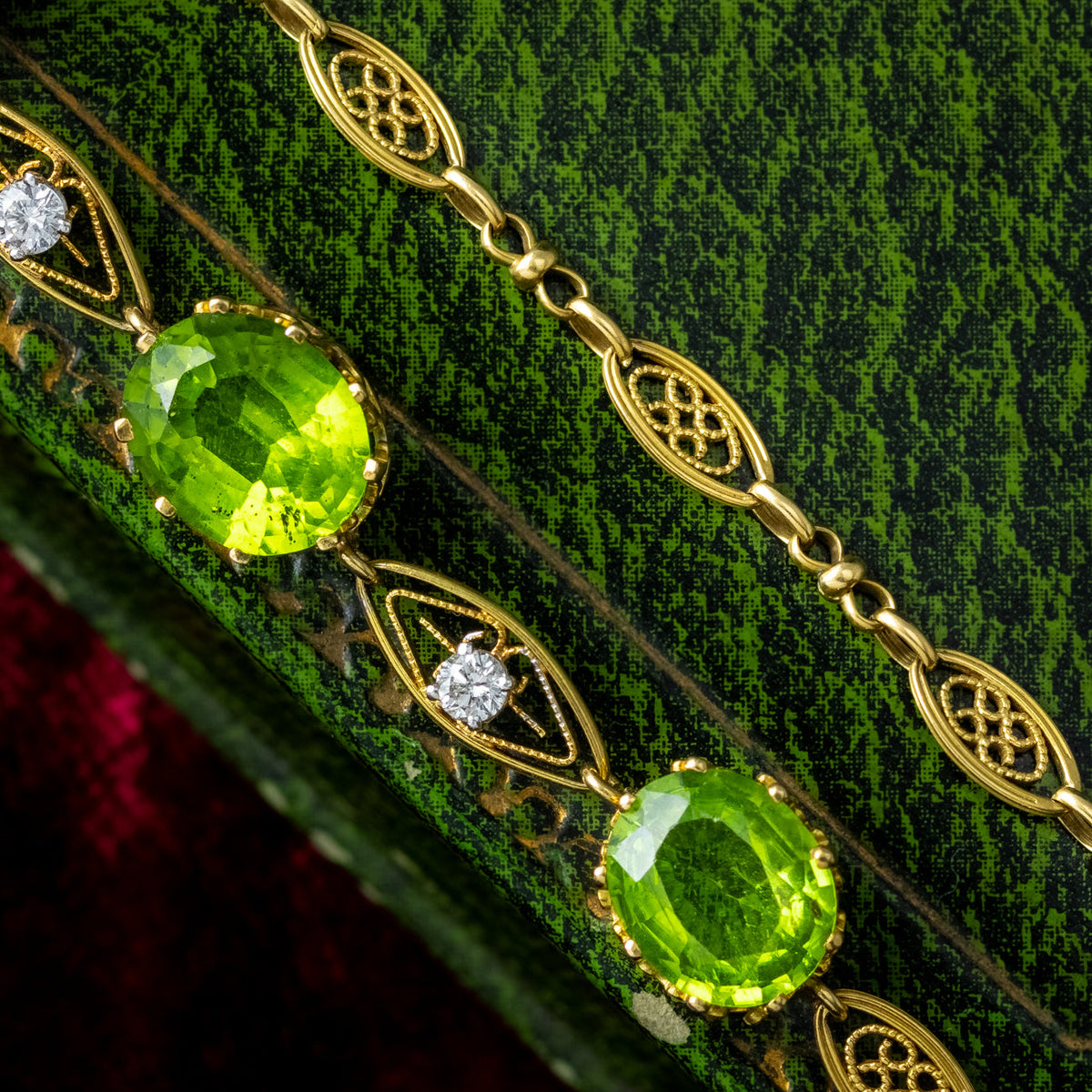 Antique Edwardian Peridot Diamond Lavaliere Necklace 18ct Gold With Box
