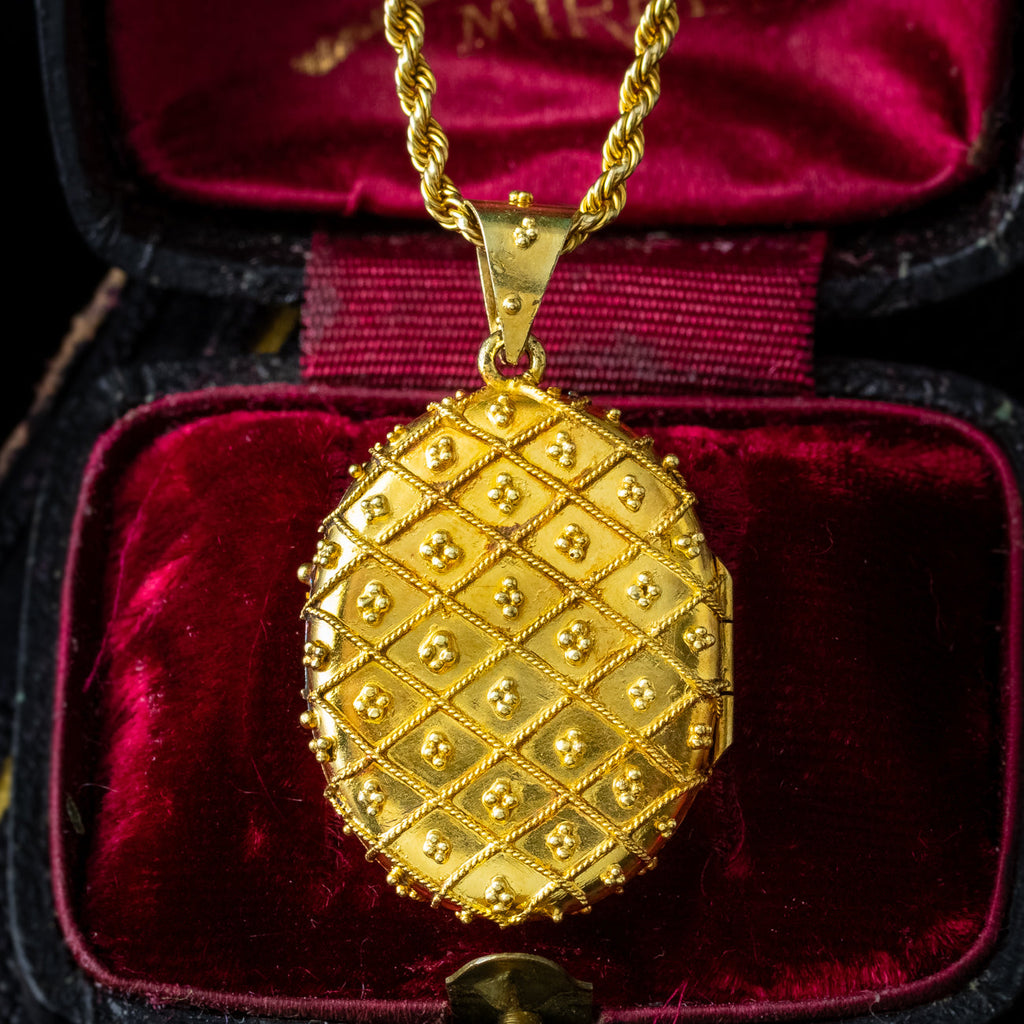 Antique Victorian Locket Necklace 15ct Gold