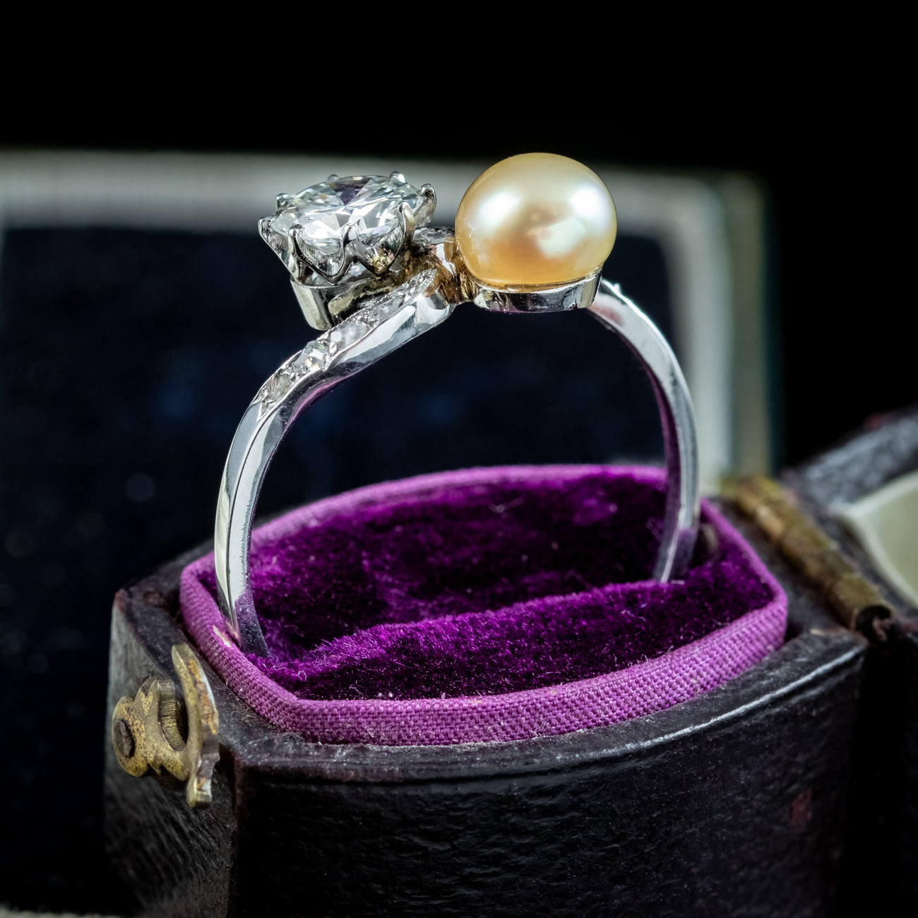 Antique Edwardian Pearl Diamond Toi Et Moi Twist Ring Secondary image