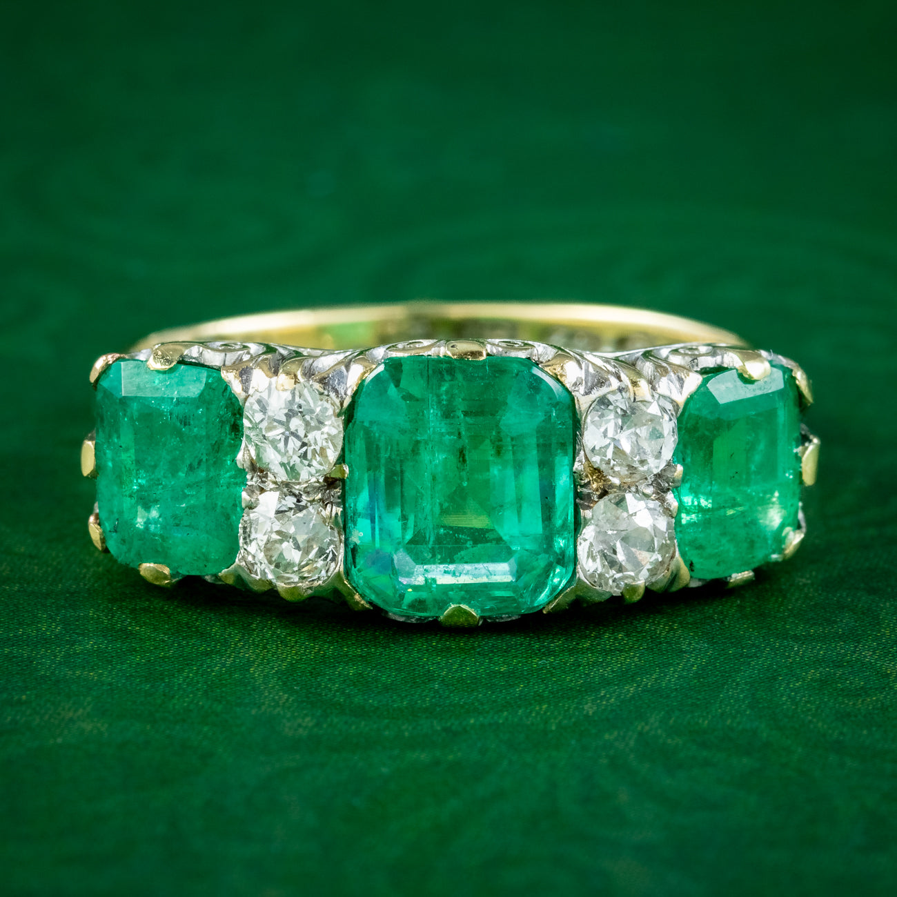 Antique Victorian Emerald Diamond Ring 3.07ct Emerald Dated 1900 With Cert Main image