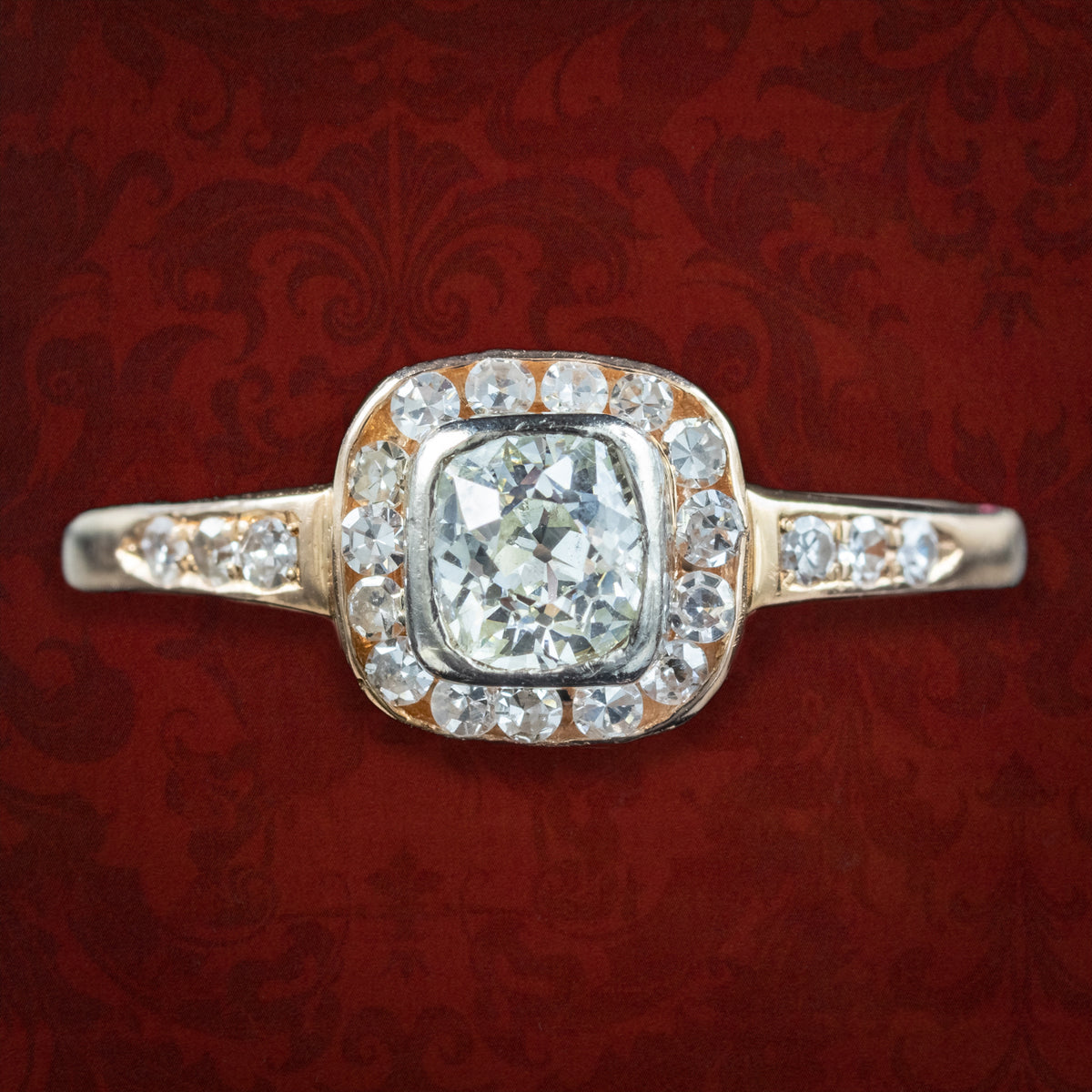 Antique Victorian Diamond Cluster Ring 1ct Total Main image