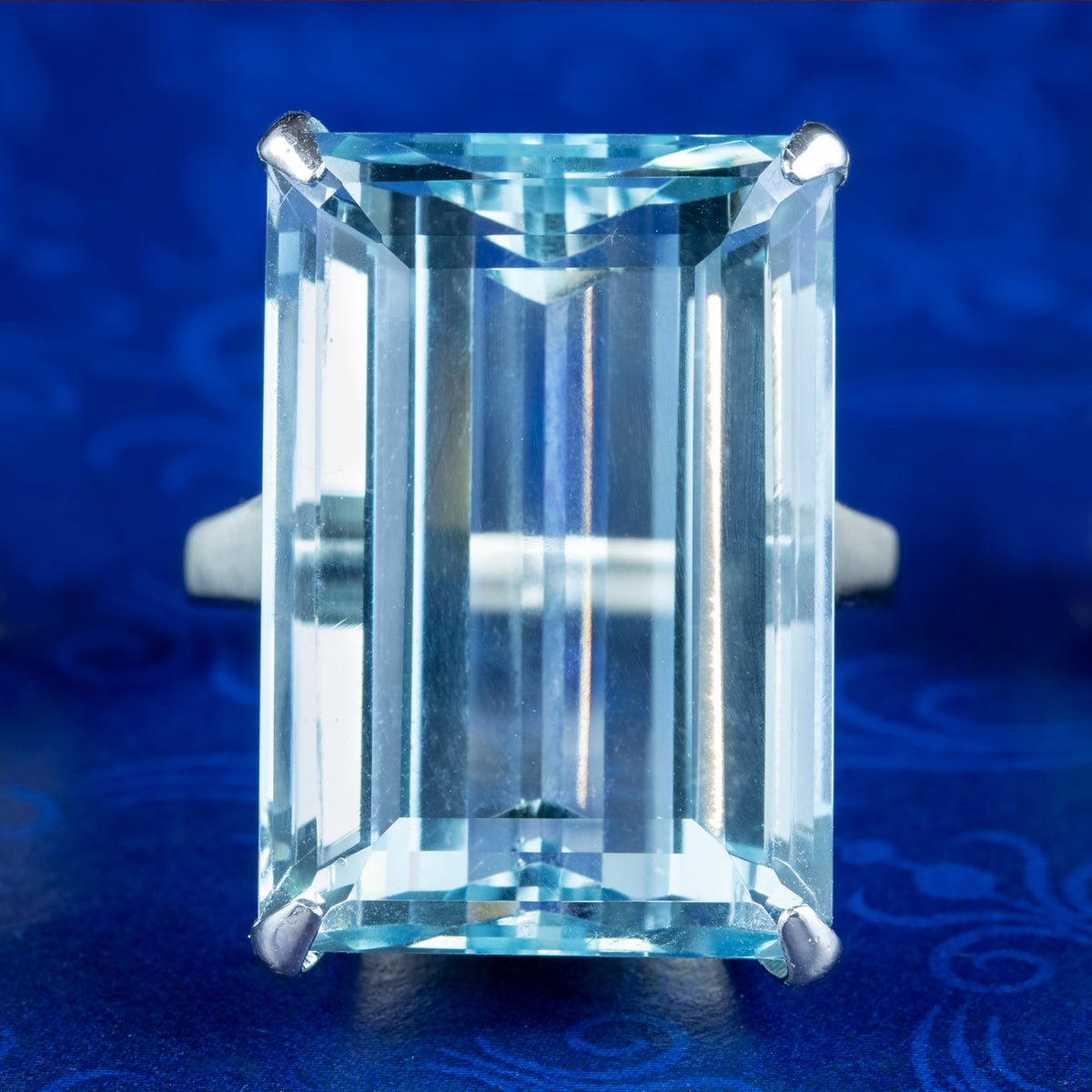 Art Deco Aquamarine Cocktail Ring 28.45ct Aqua Main image