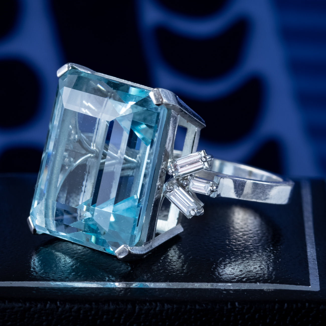 Art Deco Aquamarine Diamond Cocktail Ring 35ct Aqua Secondary image