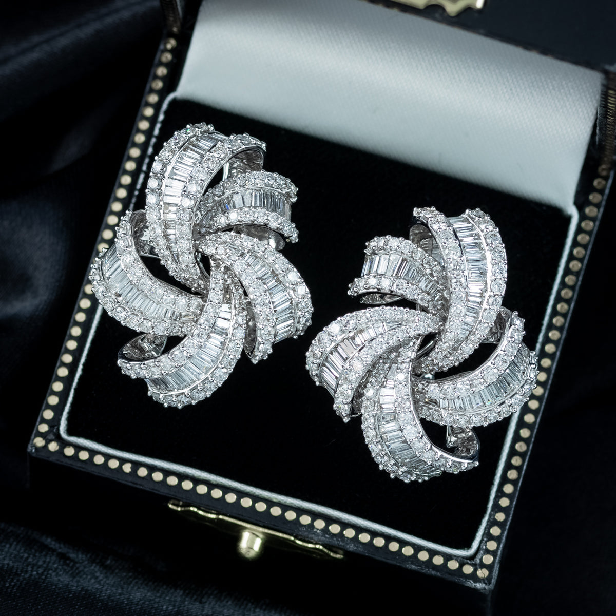 Art Deco Style Diamond Spiral Cluster Earrings 18ct Gold 6.5ct Total