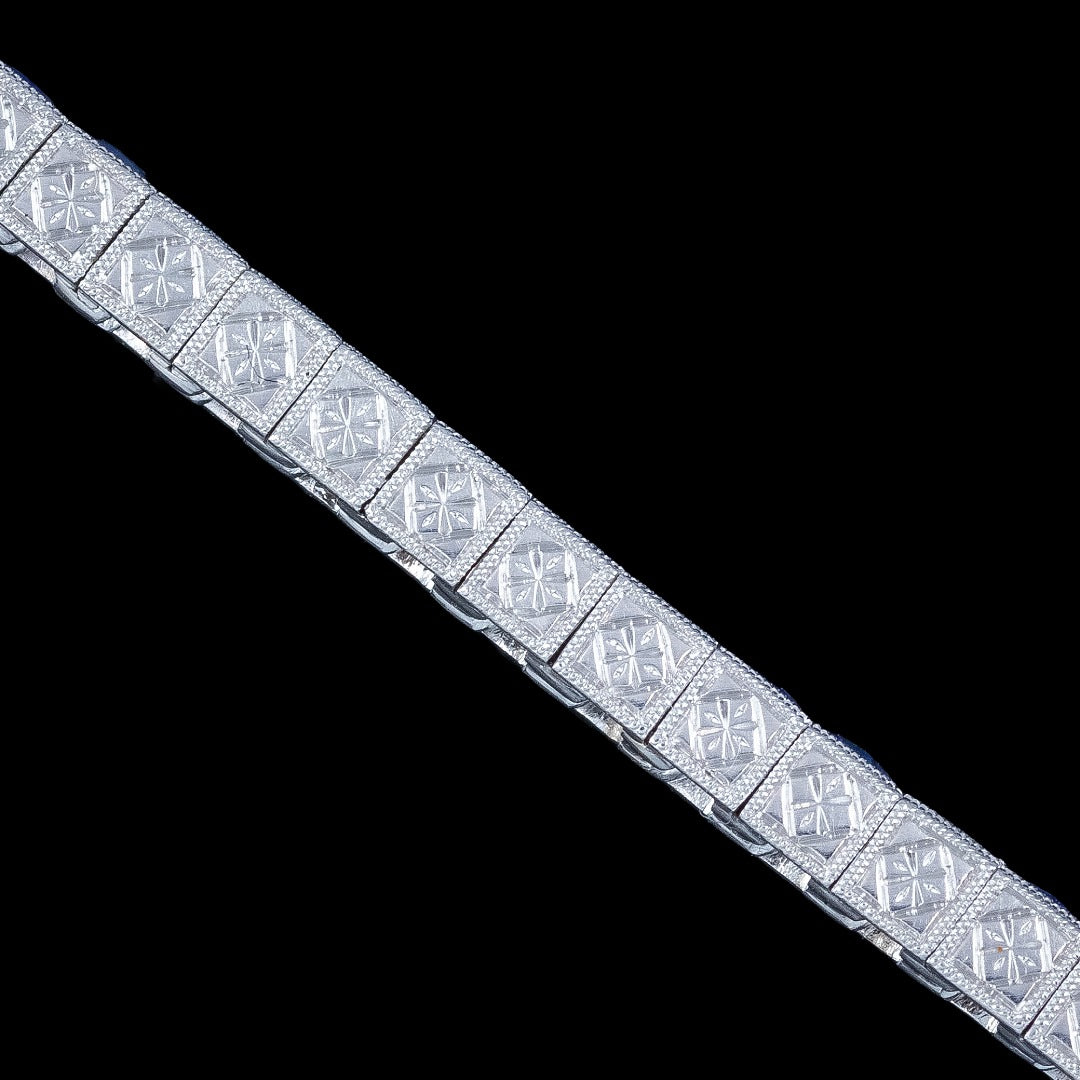 Art Deco Style Sapphire Diamond Line Bracelet Platinum 4.5ct Blue Sapphire 
