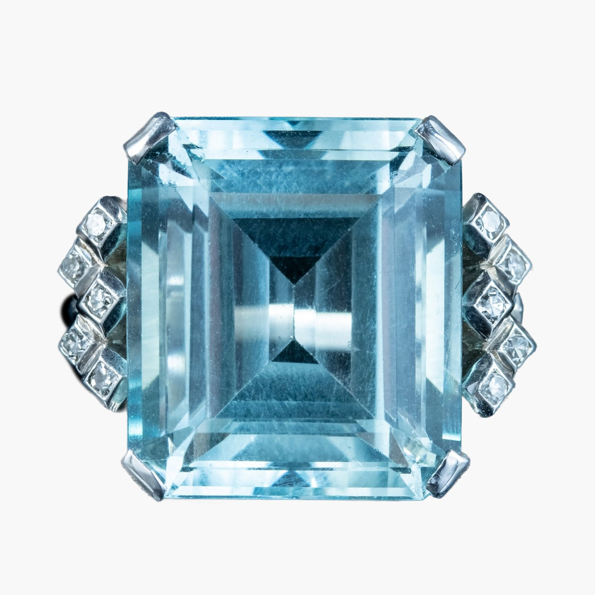 Art Deco Aquamarine Diamond Cocktail Ring 25ct Aqua