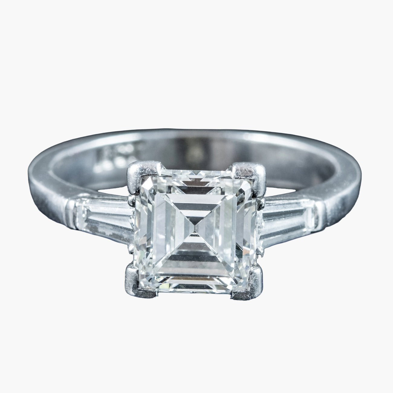 Art Deco Diamond Trilogy Ring 2ct Total Main image