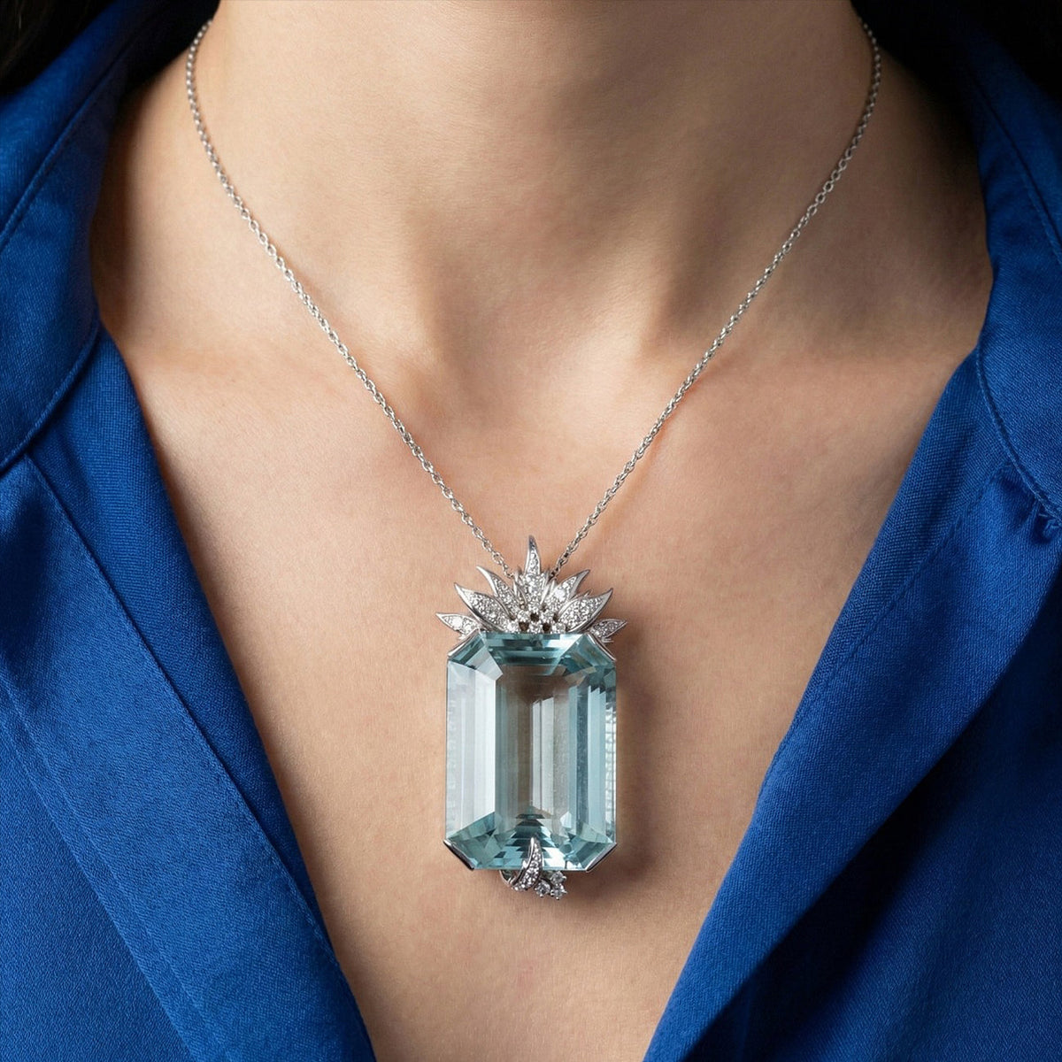 Vintage Aquamarine Diamond Pendant 18ct Gold 74.5ct Aqua