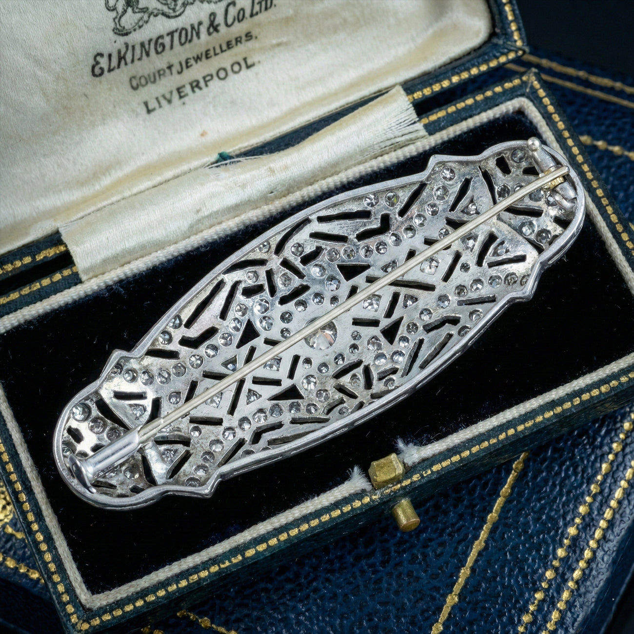 Antique Art Deco Diamond Brooch Platinum 1.9ct Total 