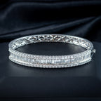 Art Deco Style Diamond Bangle 18ct Gold 8.60ct Total