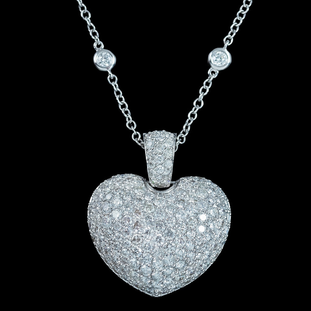 Edwardian Style Diamond Heart Pendant Necklace 18ct Gold 3.95ct Total