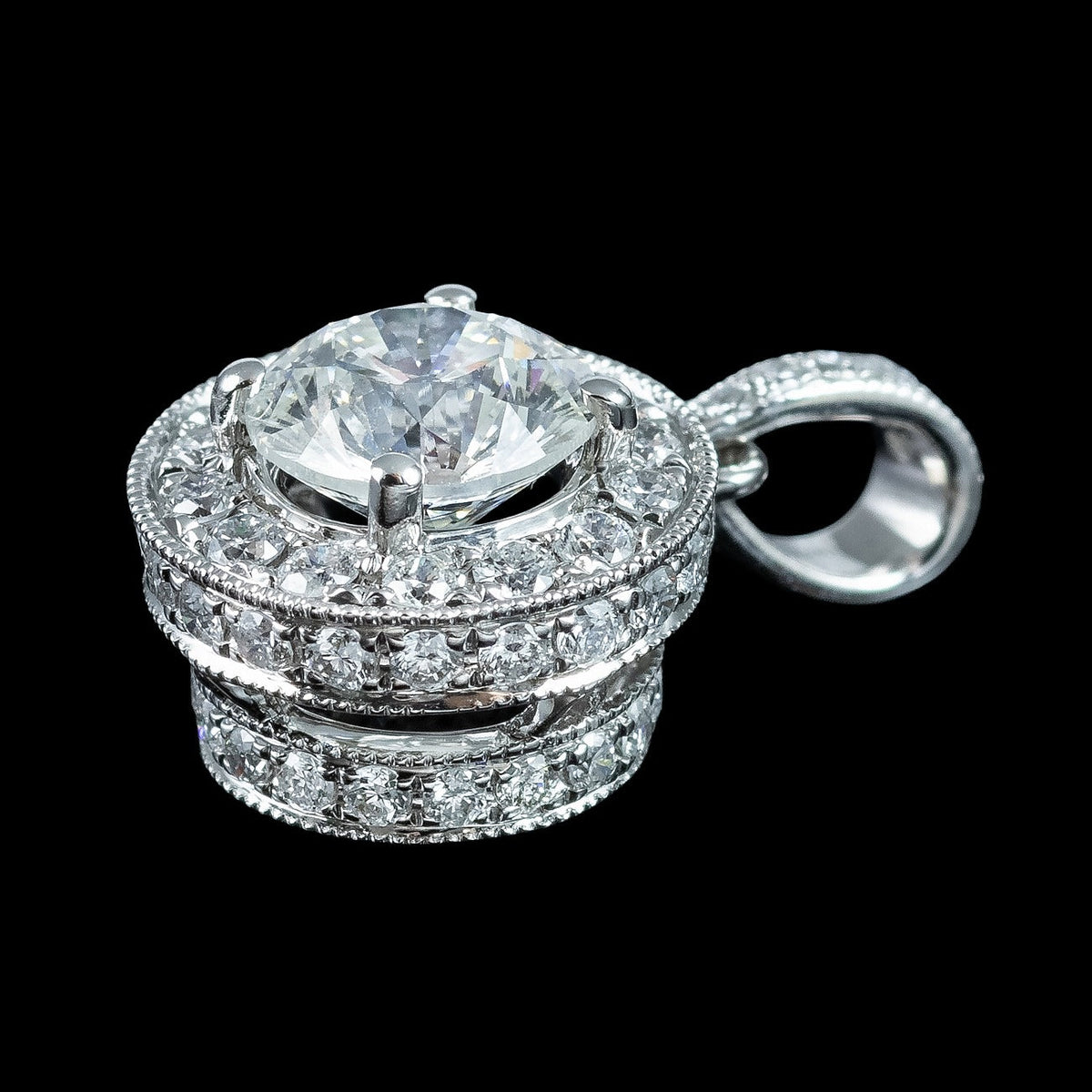 Art Deco Style Diamond Pendant 18ct Gold 1ct Lab Grown Centre