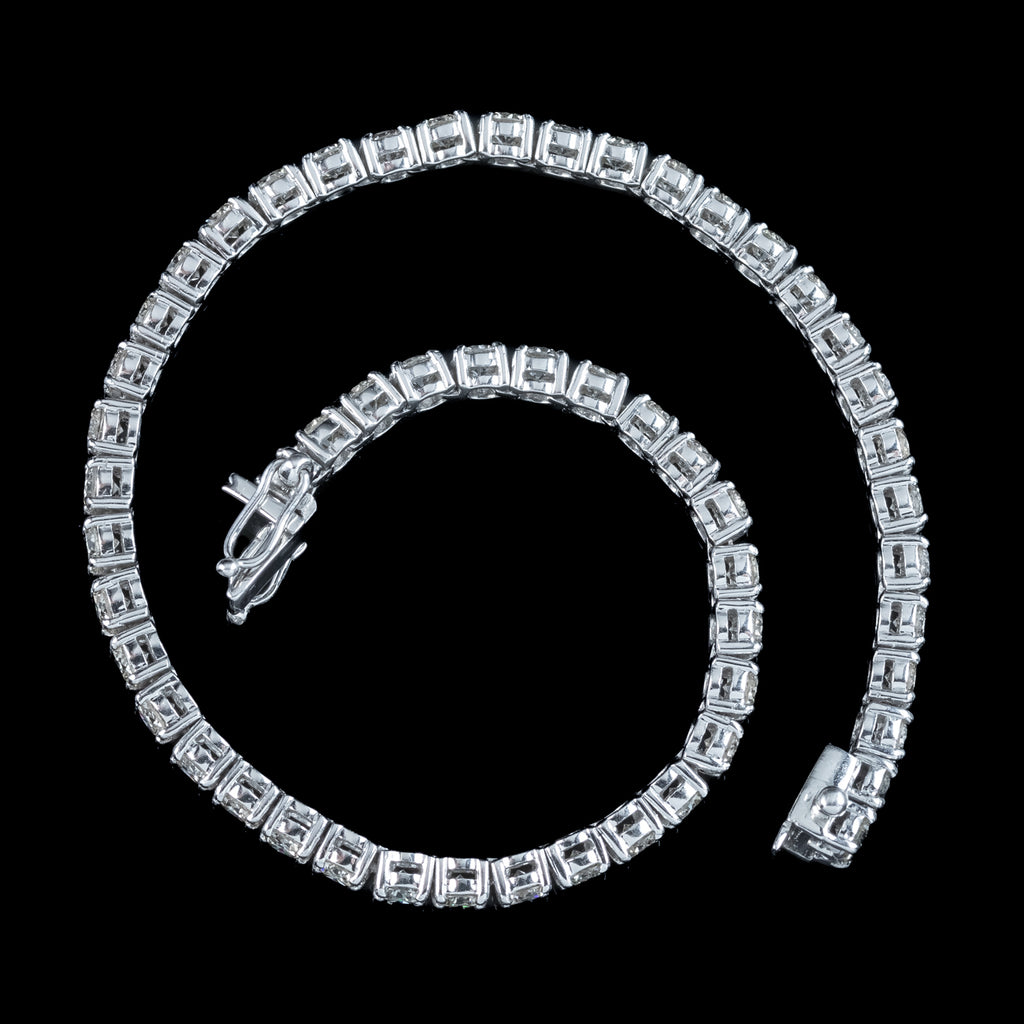 Art Deco Style Diamond Tennis Bracelet 18ct Gold 6.08ct Total