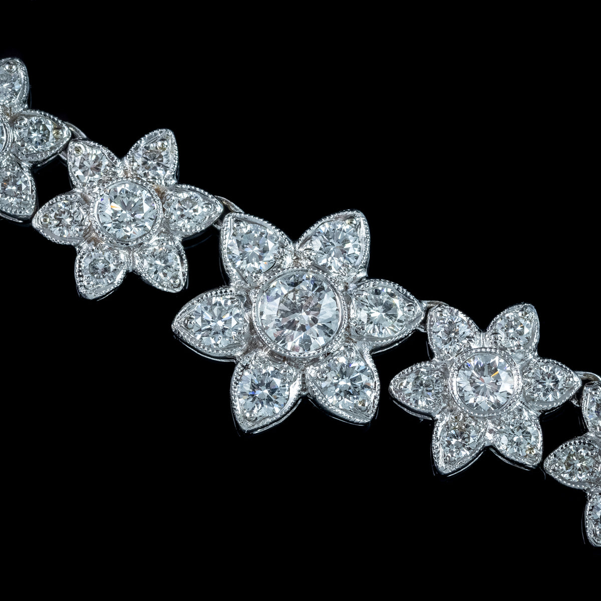 Edwardian Style Diamond Flower Riviere Necklace 18ct Gold 8ct Total