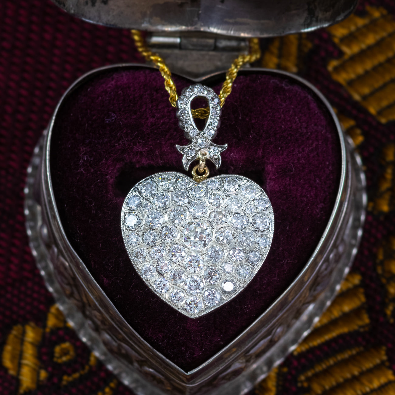 Edwardian Style Diamond Heart Pendant Necklace 3.2ct Total
