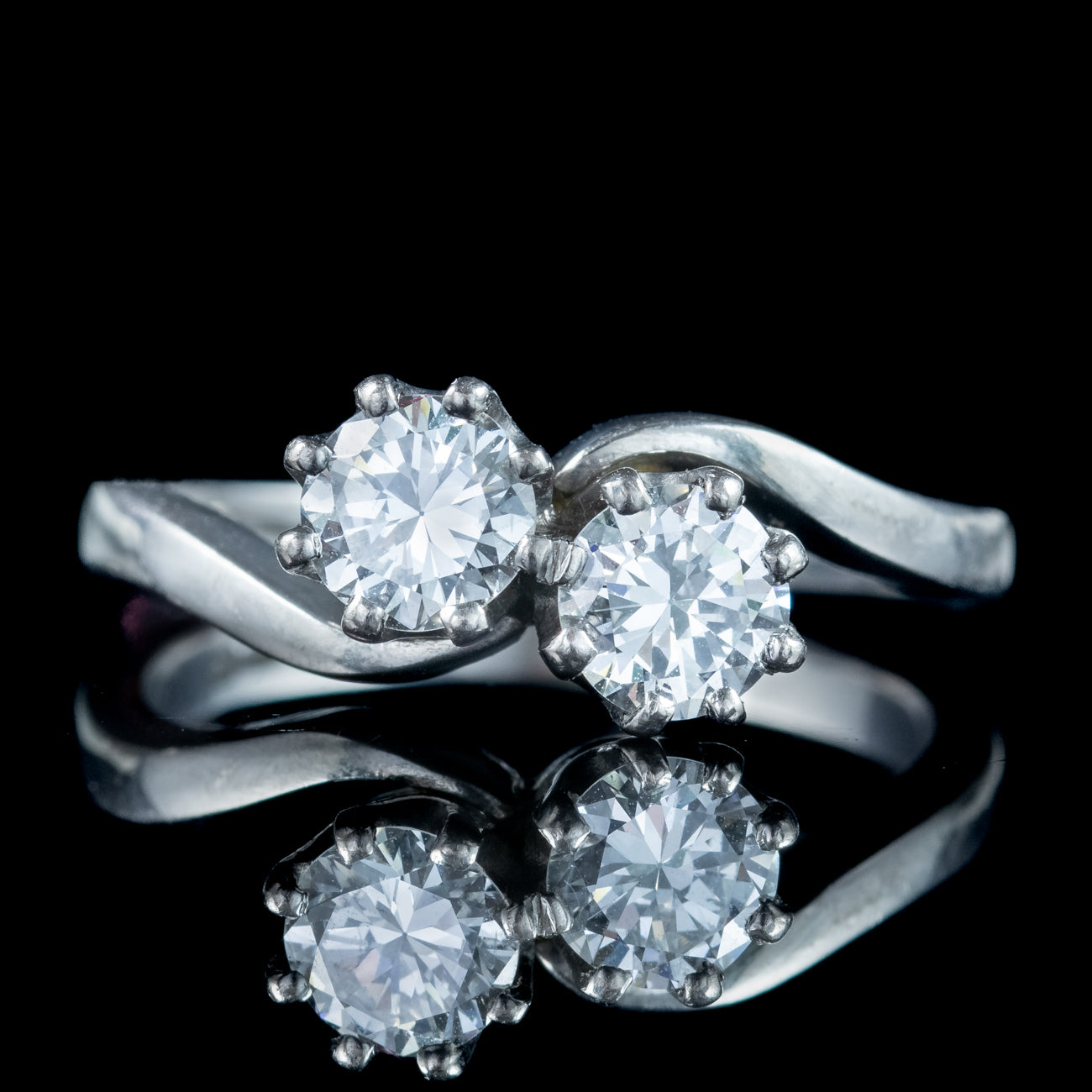 Edwardian Style Diamond Toi Et Moi Twist Ring 1.2ct Total Secondary image