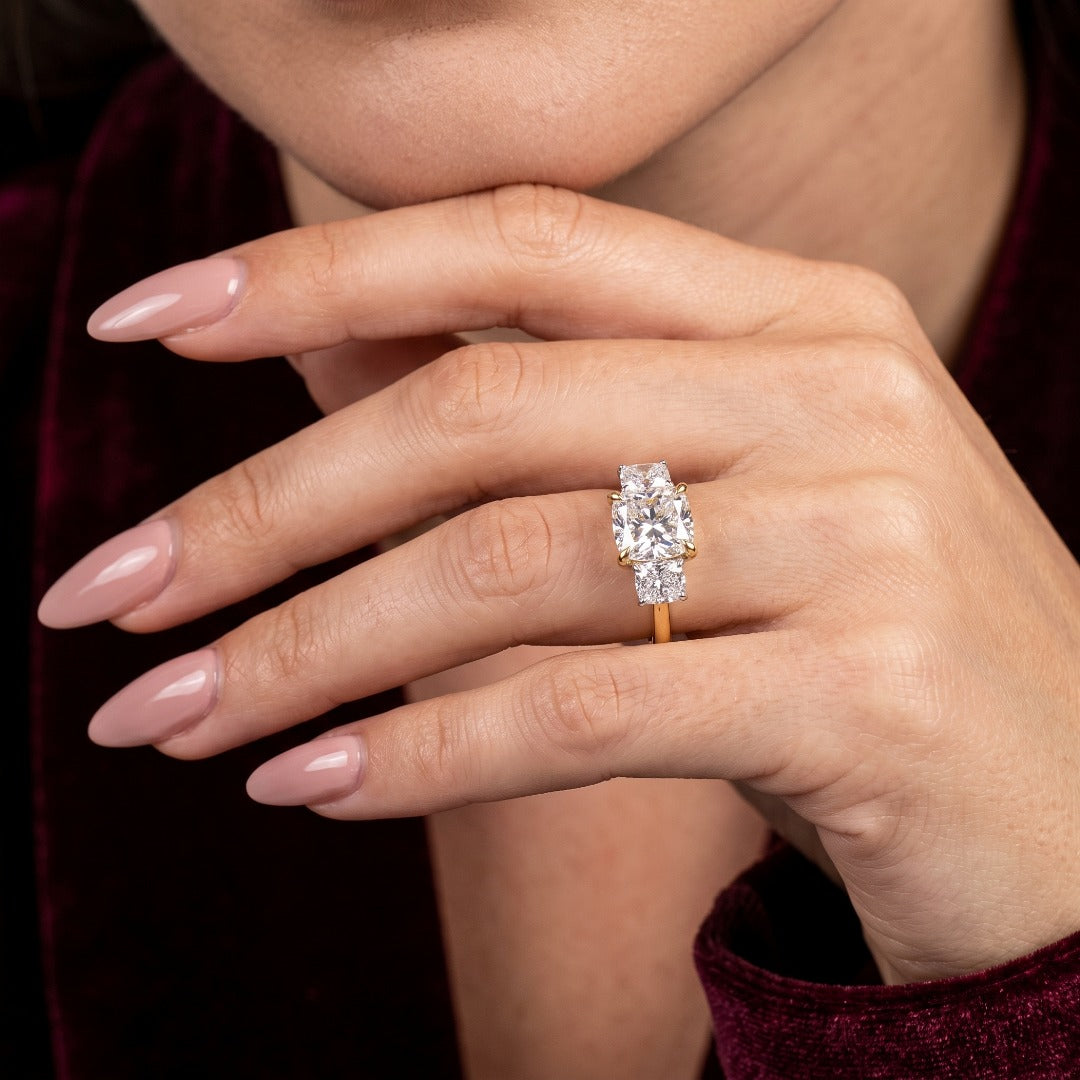 Edwardian Style Diamond Trilogy Ring 4ct Total With Certs Secondary image