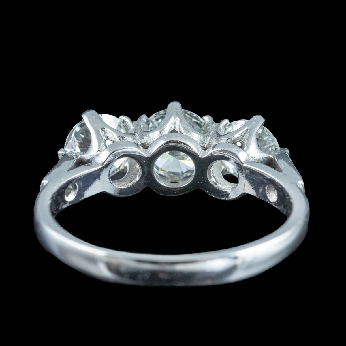 Edwardian Style Diamond Trilogy Ring 1.8ct Total
