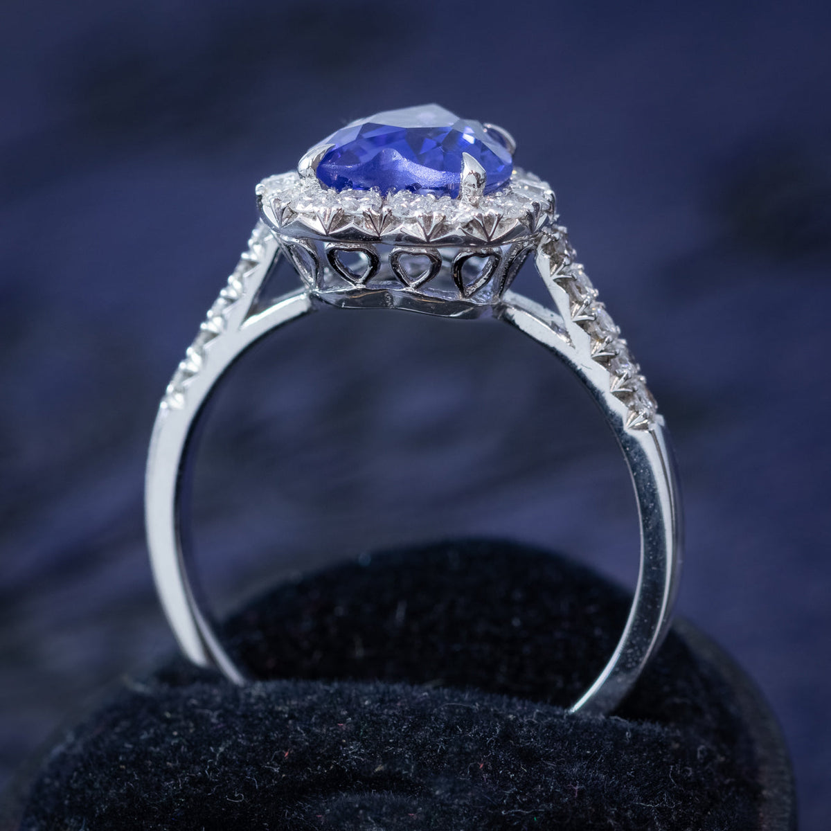 Edwardian Style Sapphire Diamond Heart Cluster Ring 2.37ct Blue Sapphire