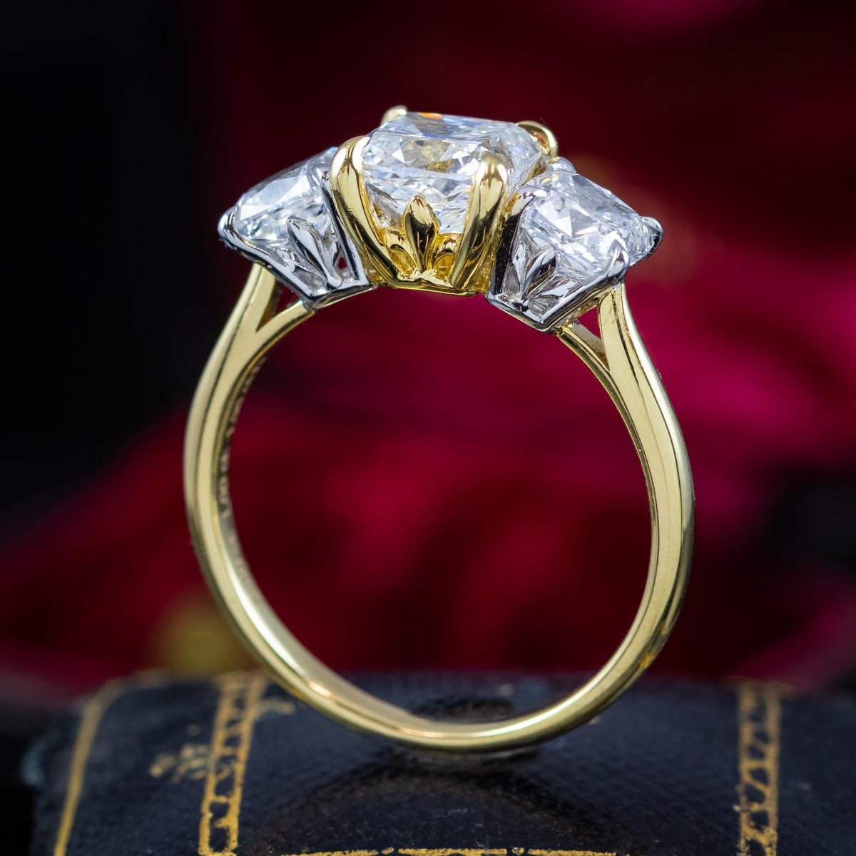Edwardian Style Diamond Trilogy Ring 4ct Total With Certs