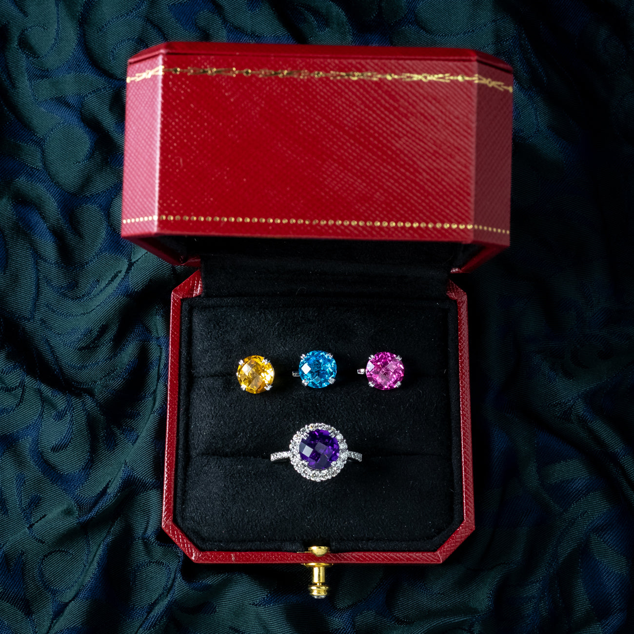 Interchangeable Multi-Gemstone Cluster Ring With Box Secondary image