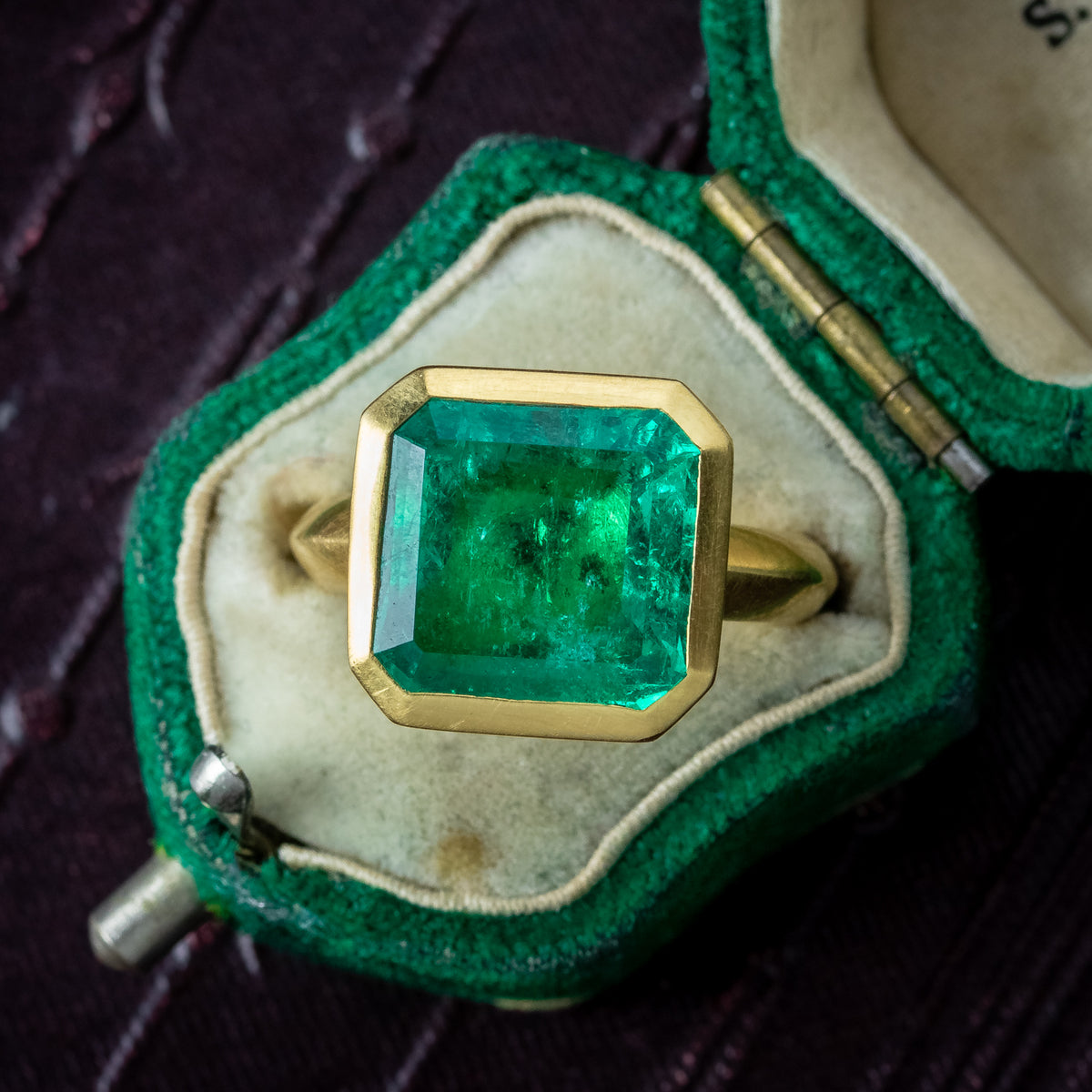 Art Deco Style Emerald Solitaire Ring 6.21ct Colombian Emerald With Cert