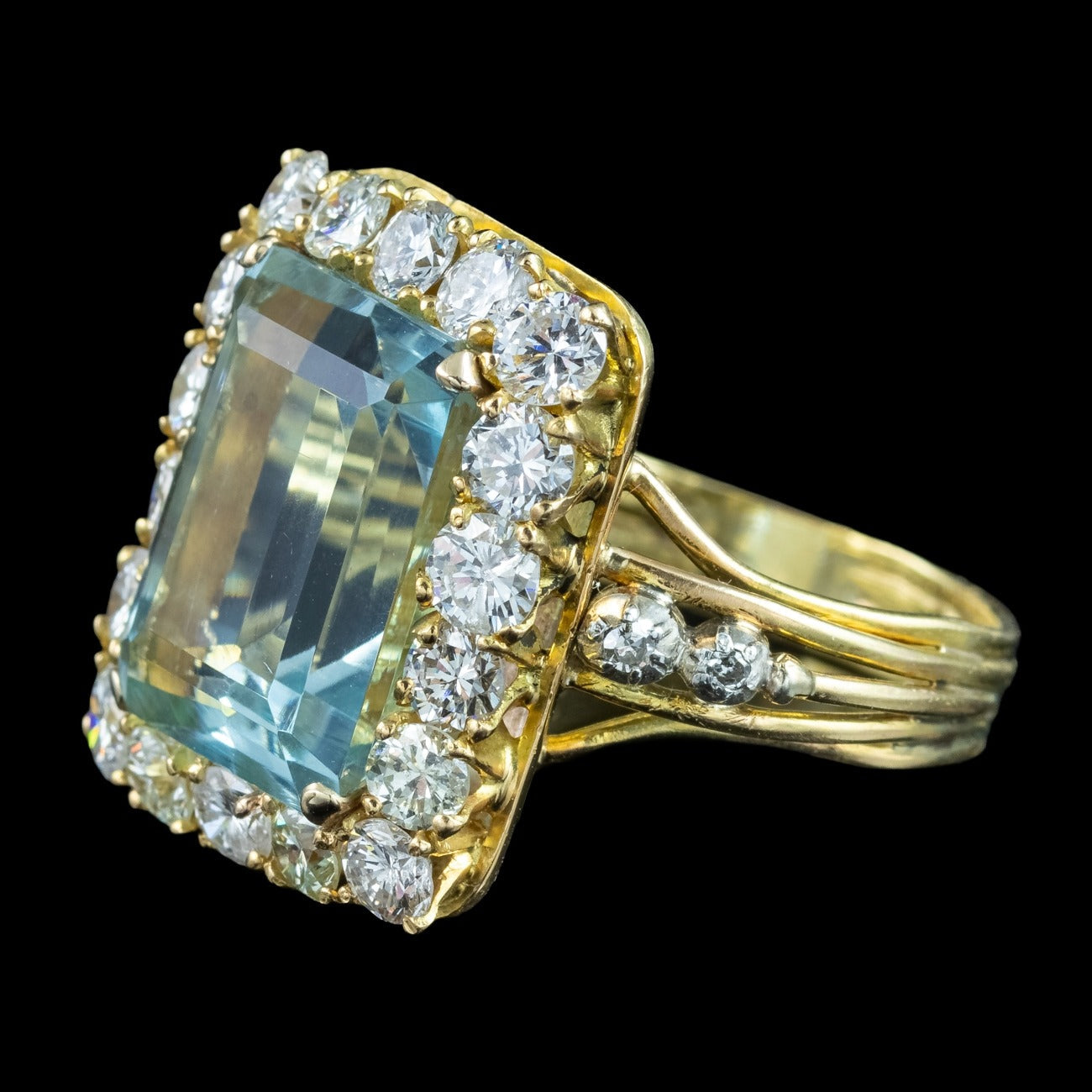 Vintage Aquamarine Diamond Cocktail Ring 8ct Aqua