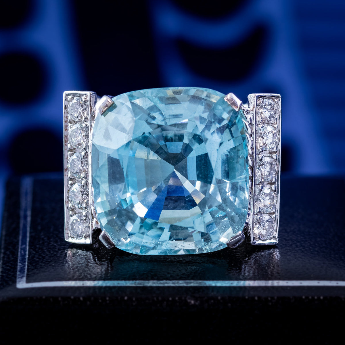 Vintage Aquamarine Diamond Cocktail Ring 25ct Aqua
