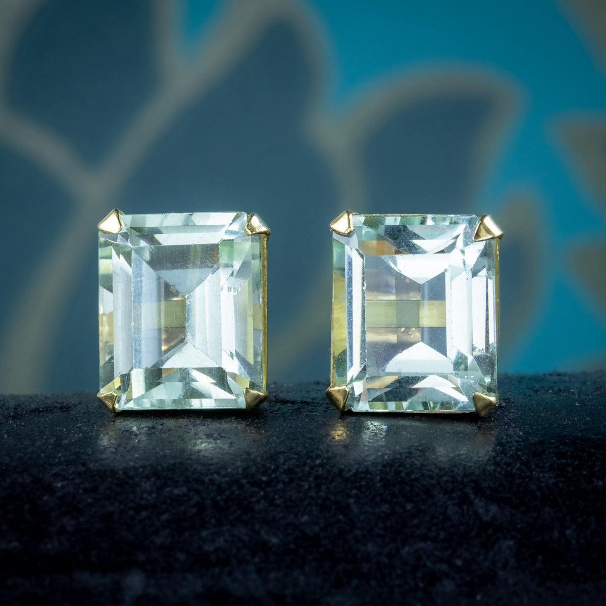 Vintage Aquamarine Stud Earrings 18ct Gold 6ct Aquas