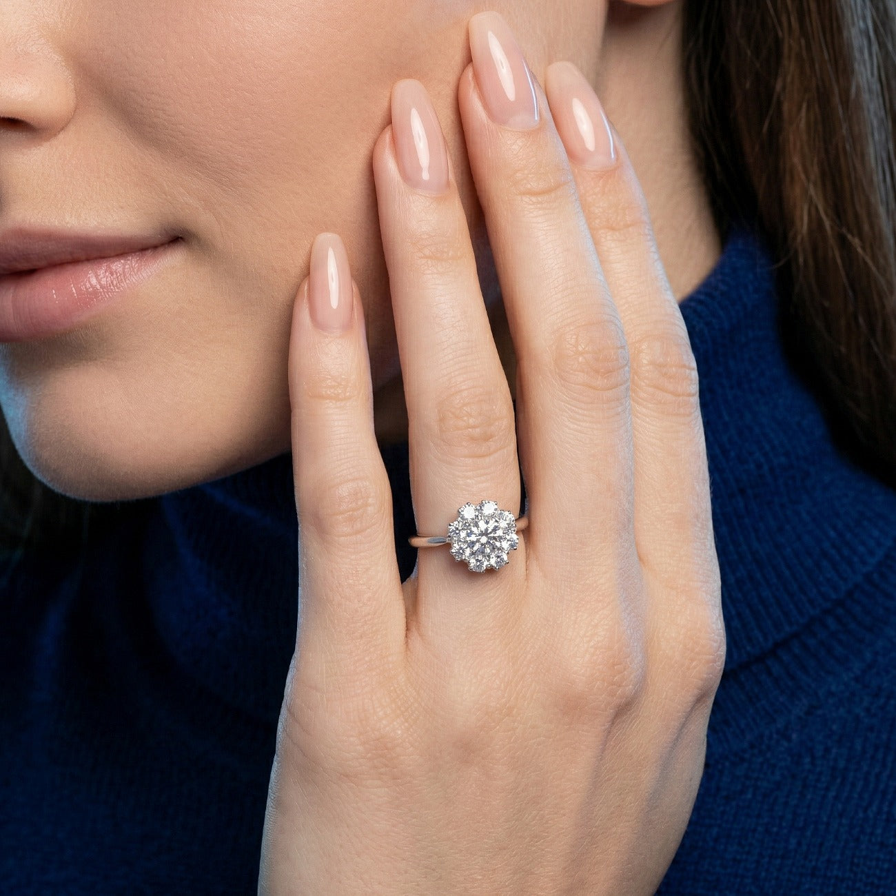 Vintage Diamond Daisy Cluster Ring 1.60ct Total Secondary image