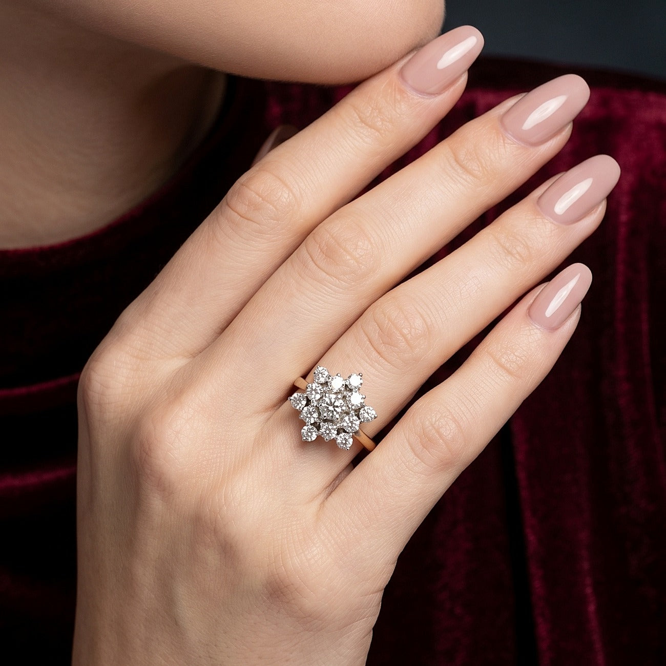 Vintage Diamond Starburst Cluster Ring 2.1ct Total Secondary image