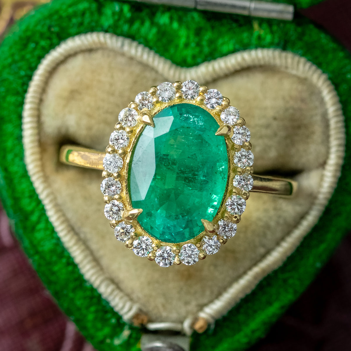 Vintage Emerald Diamond Cluster Ring 3ct Emerald
