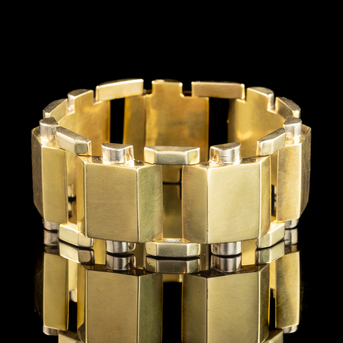 Vintage Retro Tank Bracelet 18ct Gold Secondary image