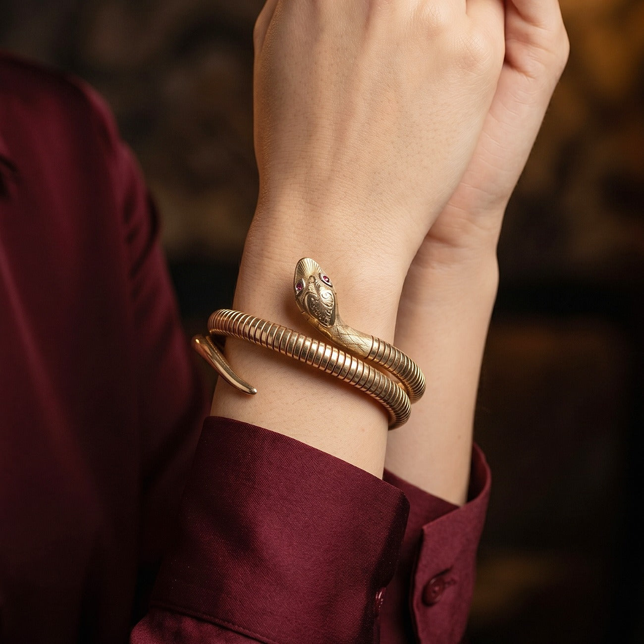 Vintage Snake Bangle 9ct Gold Ruby Eyes Dated 1958 Secondary image