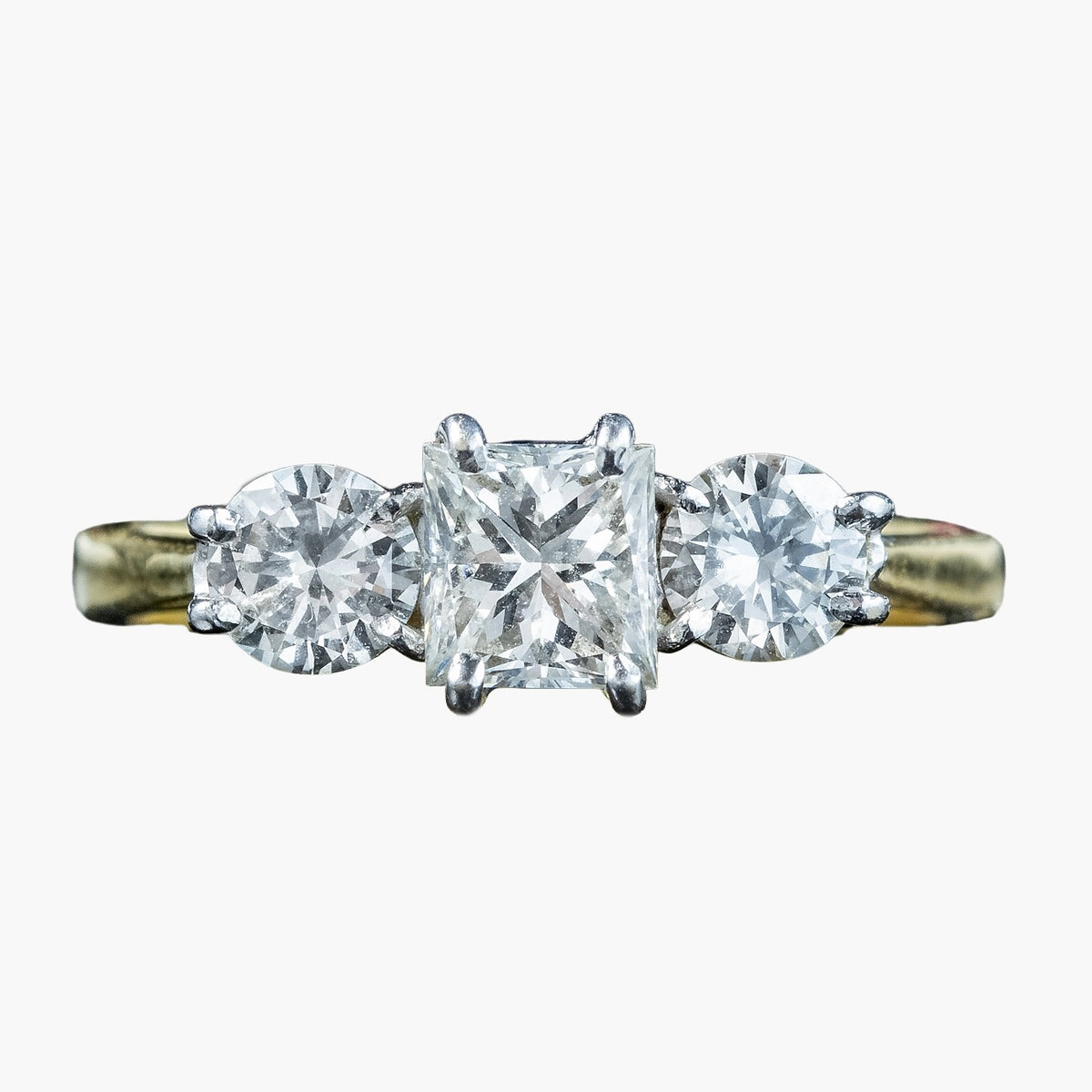 Vintage Diamond Trilogy Ring 1ct Total Main image