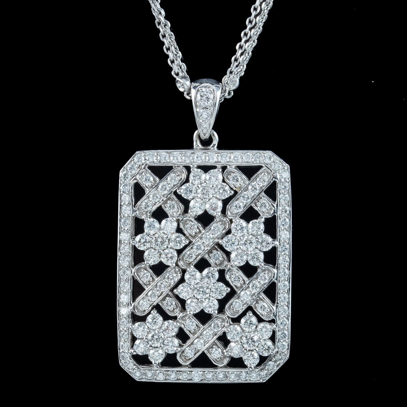 Art Deco Style Diamond Pendant Necklace 14ct Gold 8ct Of Diamond Secondary image