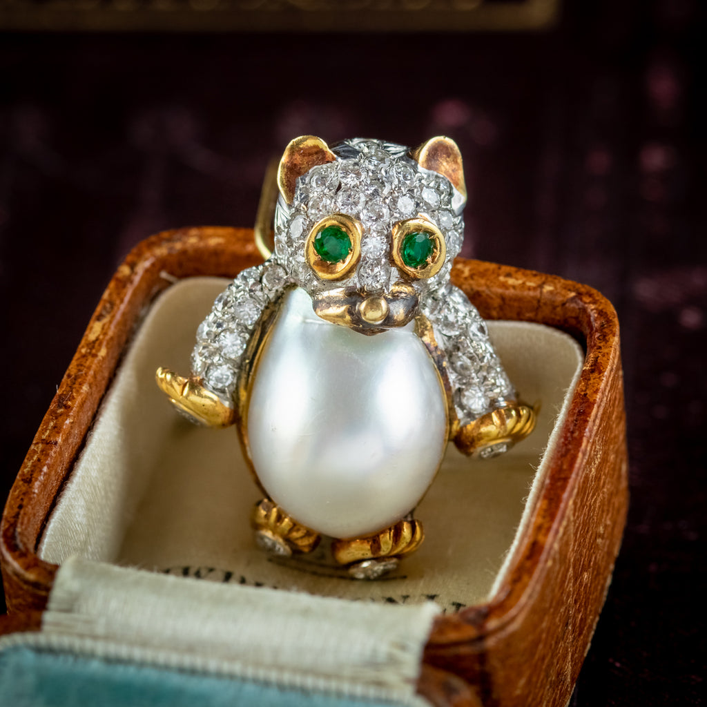 VINTAGE DIAMOND PEARL BEAR PENDANT BROOCH 18CT GOLD EMERALD EYES 2CT OF DIAMOND