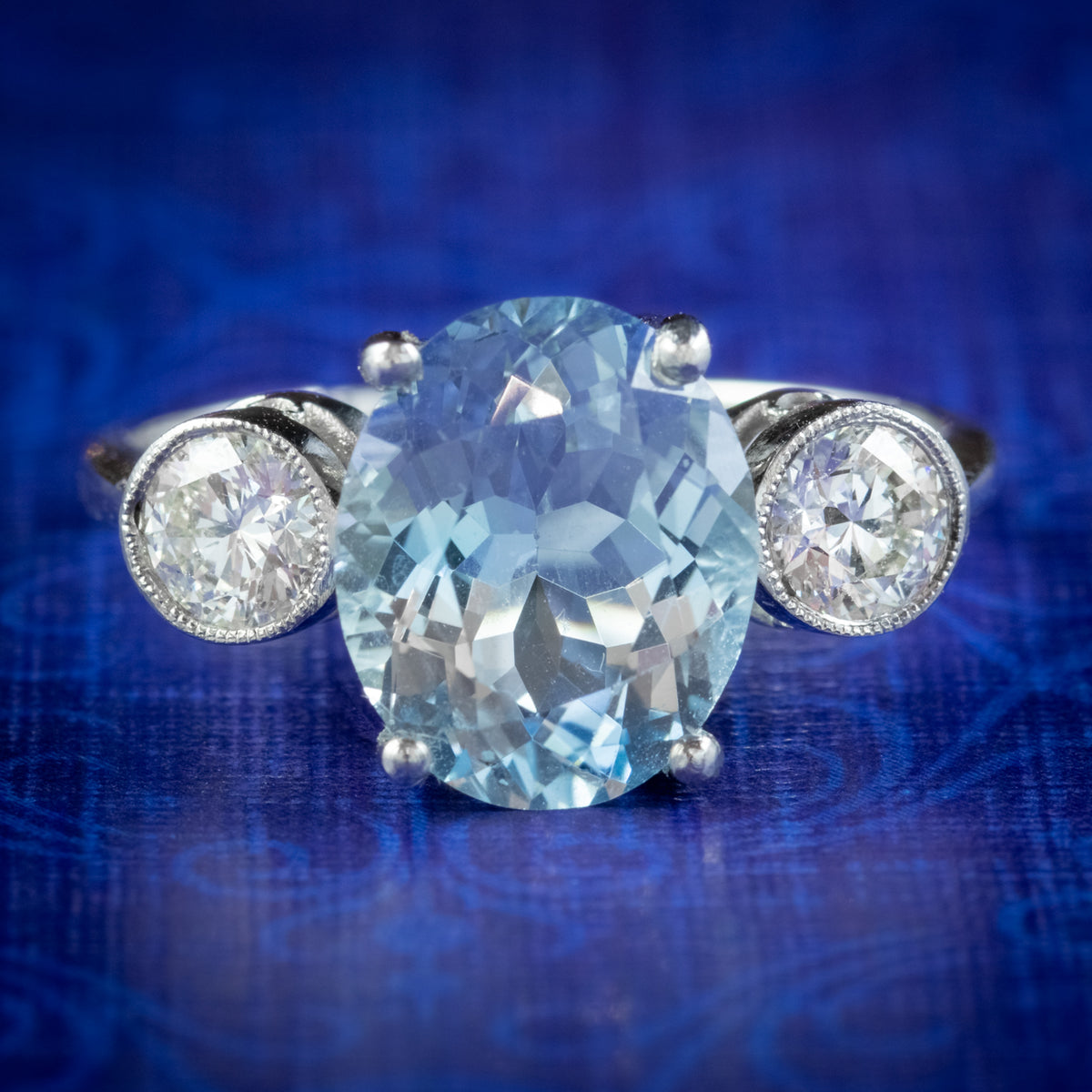 ANTIQUE EDWARDIAN AQUAMARINE TRILOGY RING PLATINUM 3.25CT AQUA CIRCA 1910 Main image