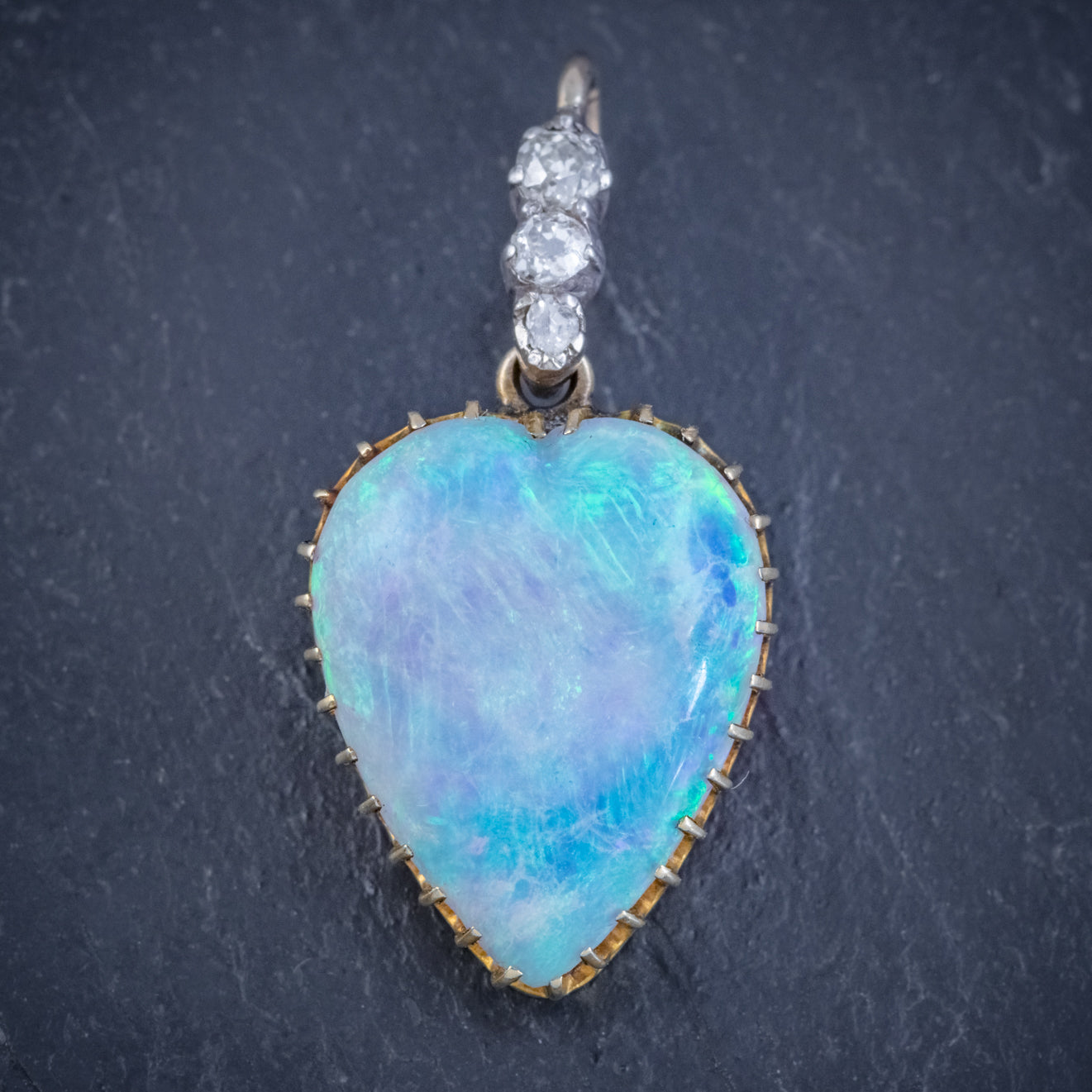 ANTIQUE VICTORIAN 8CT NATURAL OPAL DIAMOND HEART PENDANT CIRCA 1880 Secondary image