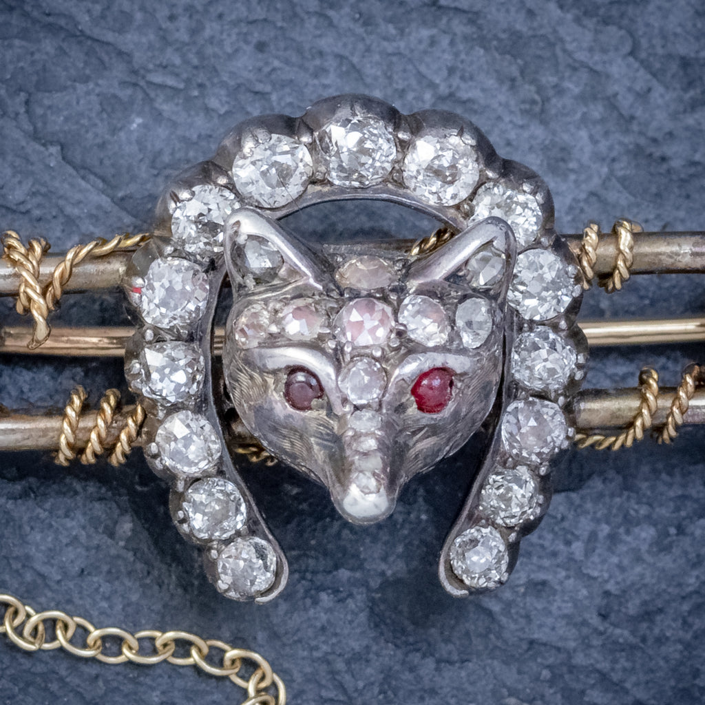 ANTIQUE VICTORIAN DIAMOND FOX HUNTING RIDING BROOCH SILVER 18CT GOLD 2CT OF DIAMOND CIRCA 1900 FOX