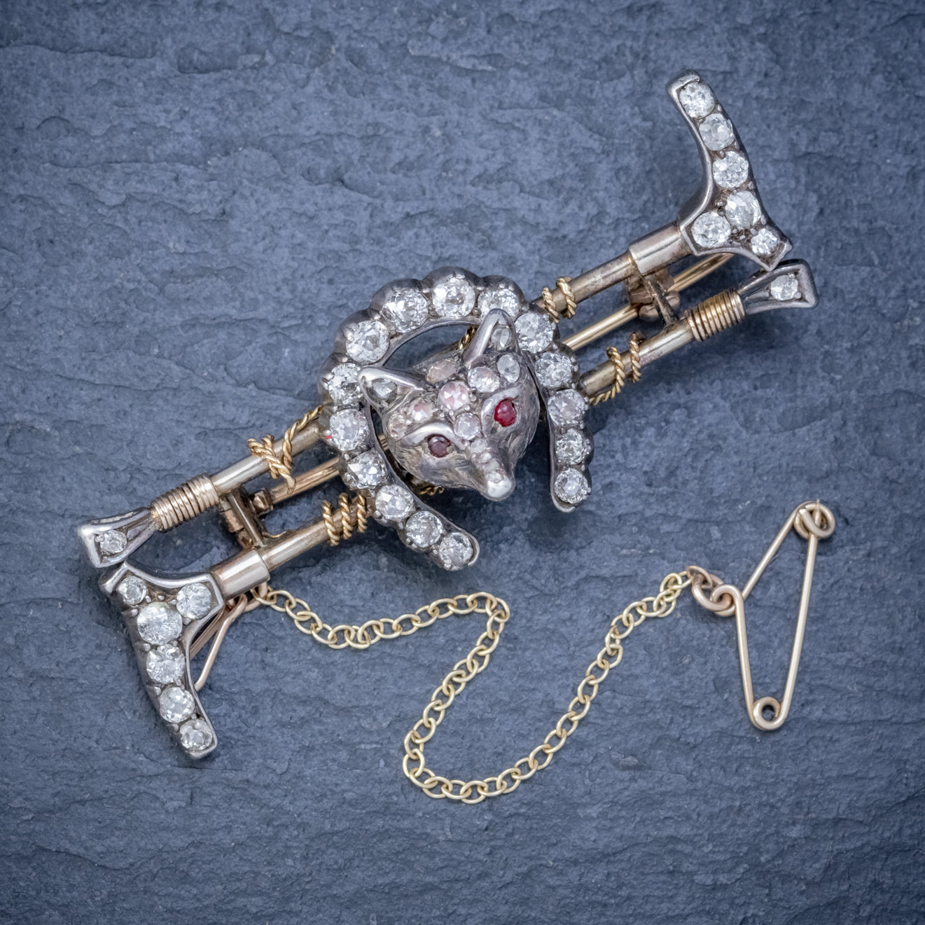 ANTIQUE VICTORIAN DIAMOND FOX HUNTING RIDING BROOCH SILVER 18CT GOLD 2CT OF DIAMOND CIRCA 1900 Secondary image