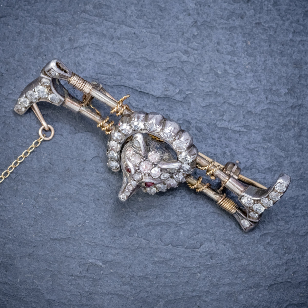 ANTIQUE VICTORIAN DIAMOND FOX HUNTING RIDING BROOCH SILVER 18CT GOLD 2CT OF DIAMOND CIRCA 1900 TOP