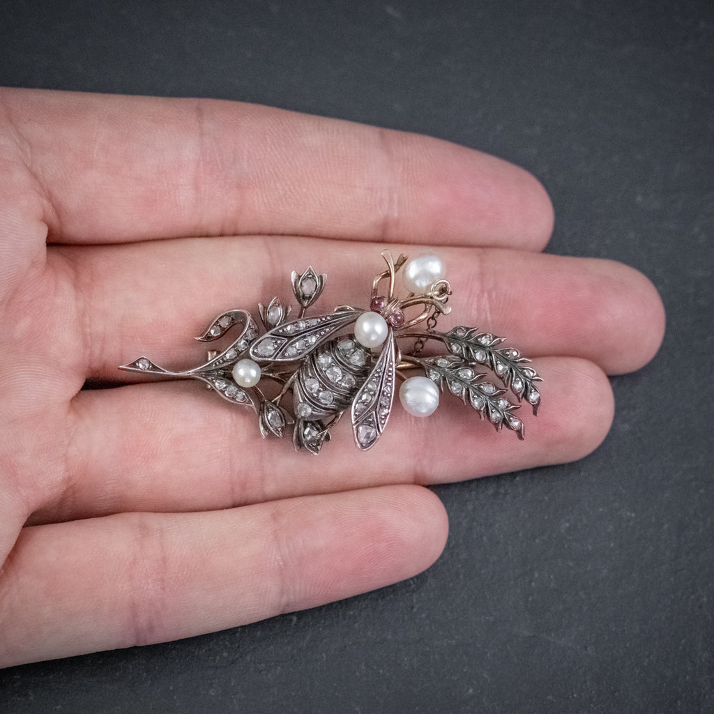 ANTIQUE VICTORIAN DIAMOND PEARL INSECT BROOCH 18CT GOLD SILVER 2CT ROSE CUT DIAMONDS CIRCA 1900 HAND