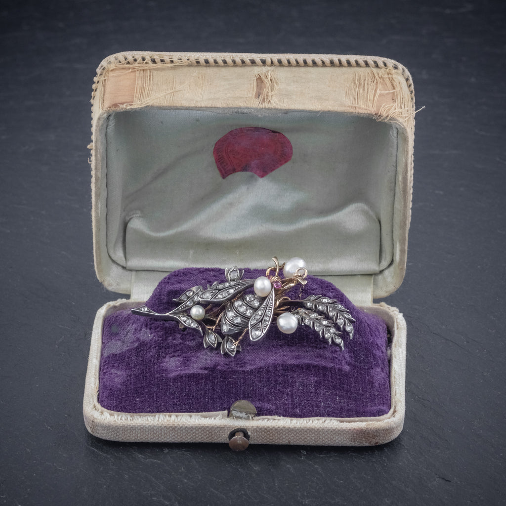 ANTIQUE VICTORIAN DIAMOND PEARL INSECT BROOCH 18CT GOLD SILVER 2CT ROSE CUT DIAMONDS CIRCA 1900 OPEN