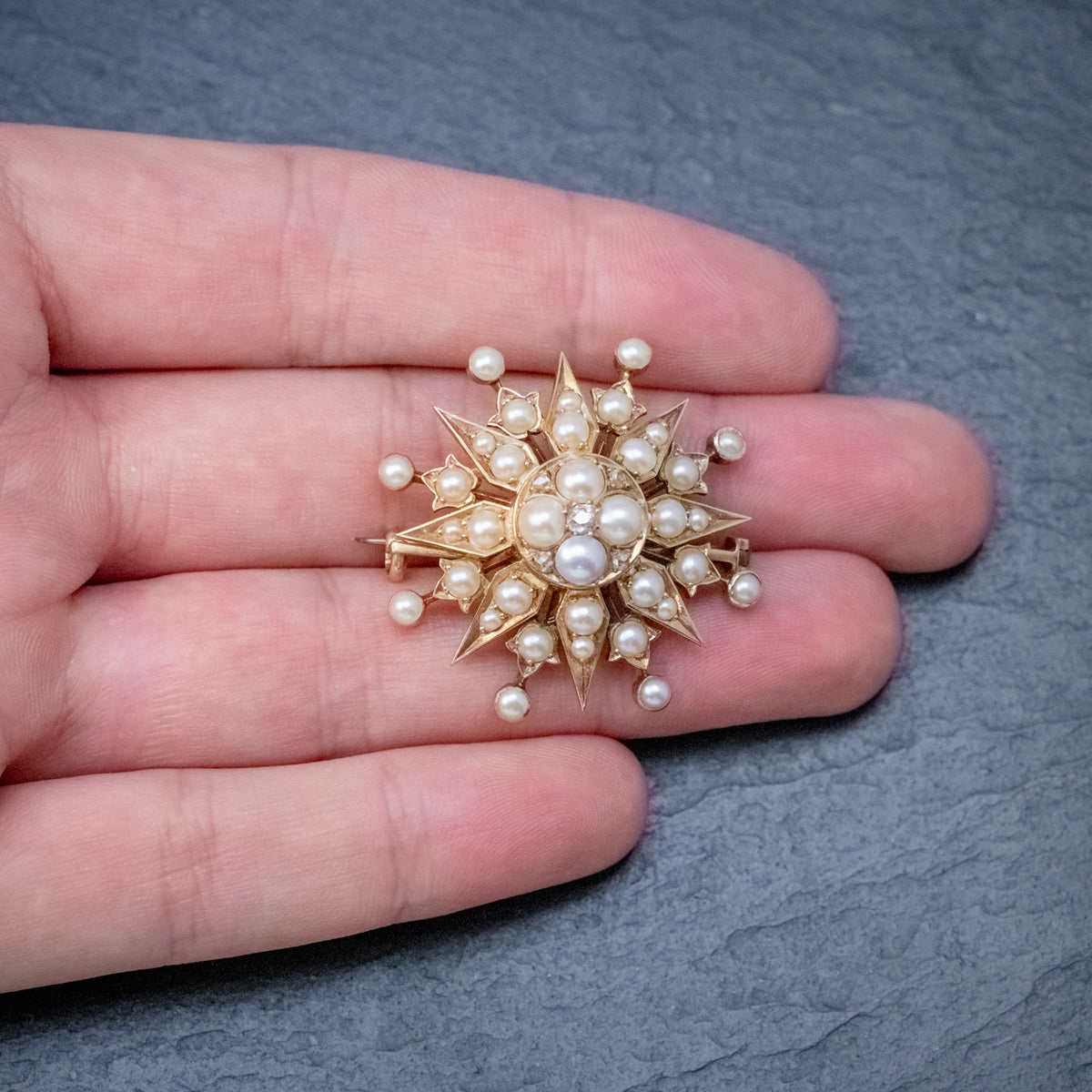 ANTIQUE VICTORIAN PEARL DIAMOND STAR BROOCH 18CT GOLD CIRCA 1900 HAND