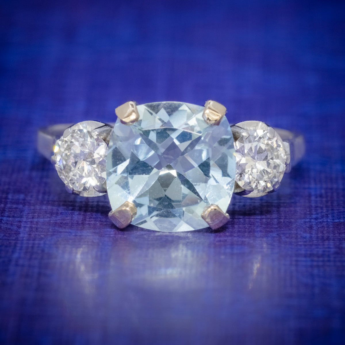 ANTIQUE ART DECO AQUAMARINE DIAMOND TRILOGY RING 18CT WHITE GOLD CIRCA 1920 cover Main image